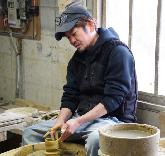 Tamba ware local workshop