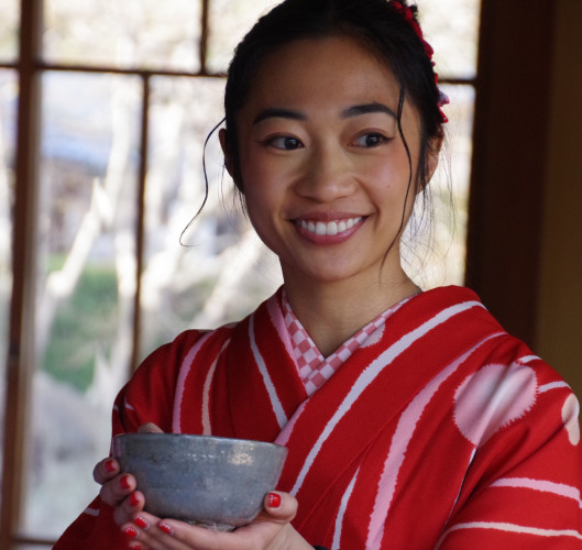 Tea Ceremony and Kimono Experience at Kikuya Residence